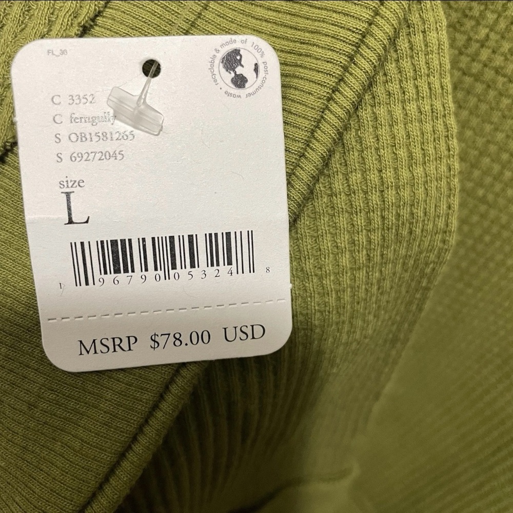 Free People Olive Green Waffle Knit Thermal Top Womens Large V Neck Boho - Picture 5 of 5
